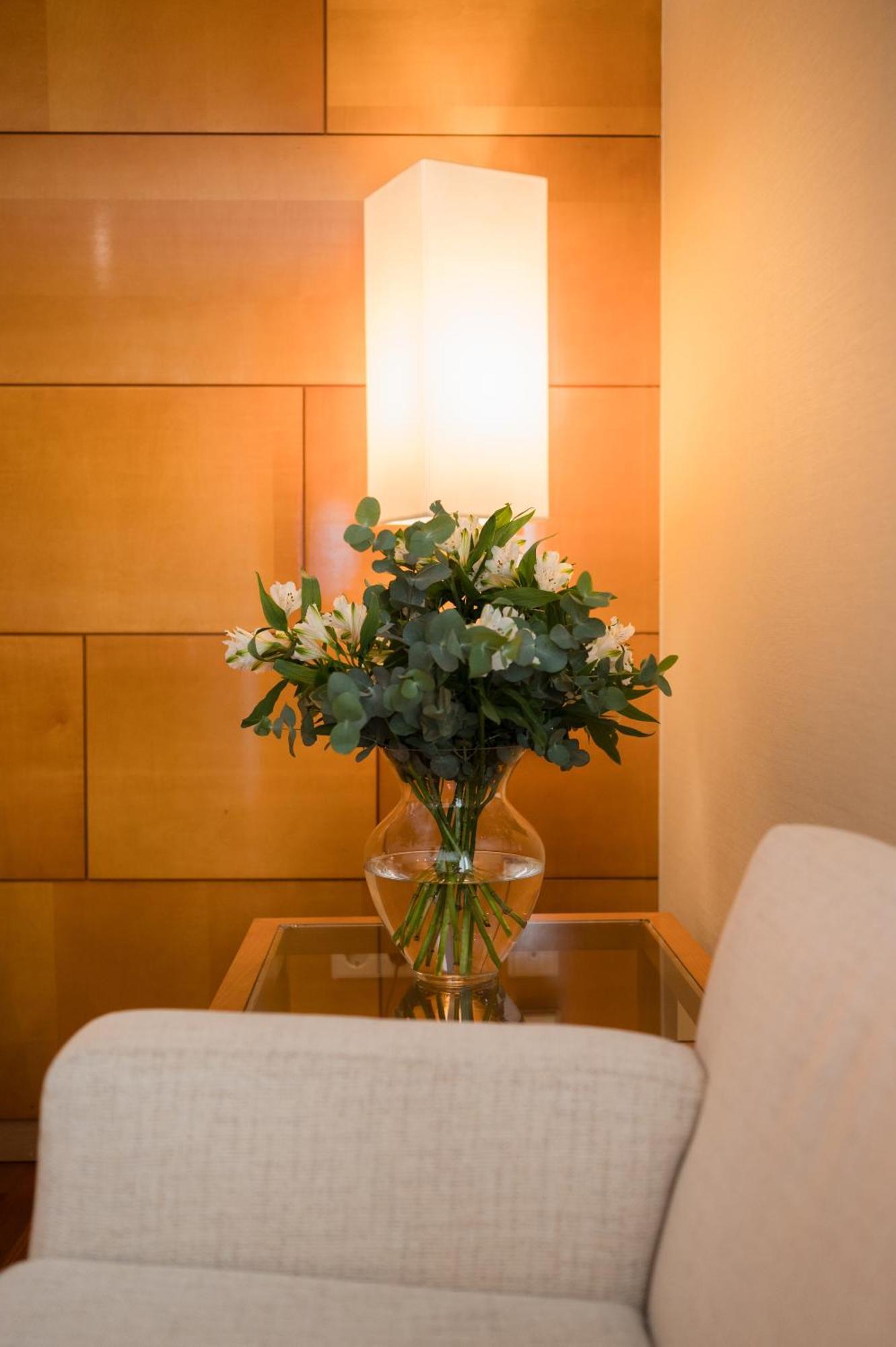 เอ็นเอช ซิอูดัด เด บายาโดลิด Hotel ภายนอก รูปภาพ